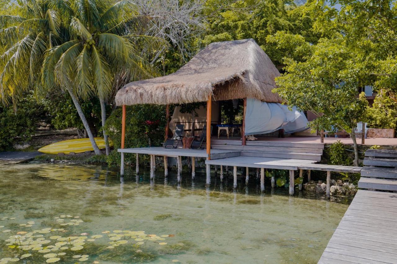 Lagoon Front Hut: Daily Cleaning, Bikes & Kayaks! Apartment *